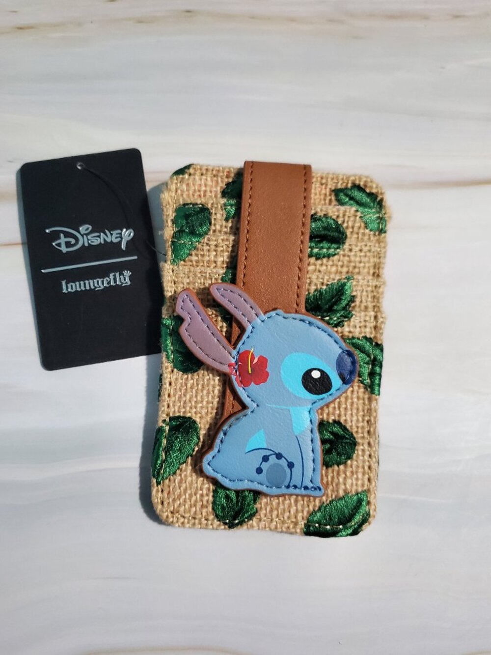 NWT Loungefly x Disney Lilo & Stitch Burlap Cardholder